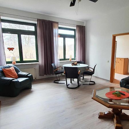 Ferienwohnungen Direkt Am See Ventschow Extérieur photo